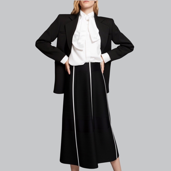Ann Taylor Dresses & Skirts - Ann Taylor Black skirt white piping trim lined Sz.14P Business Casual Classic